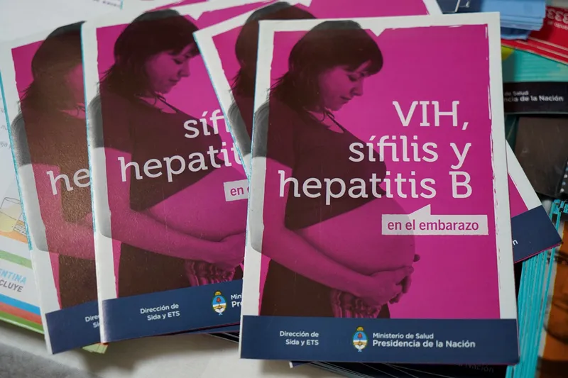 Actividad-de-Concientizacion-sobre-el-VIH-en-Merlo-5