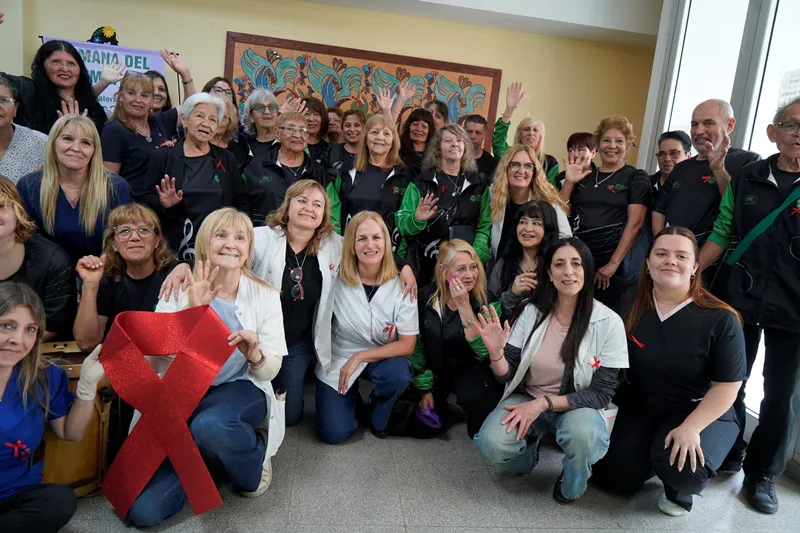 Actividad-de-Concientizacion-sobre-el-VIH-en-Merlo-8